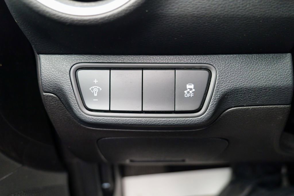 Used 2023 Kia Forte LXS image 47