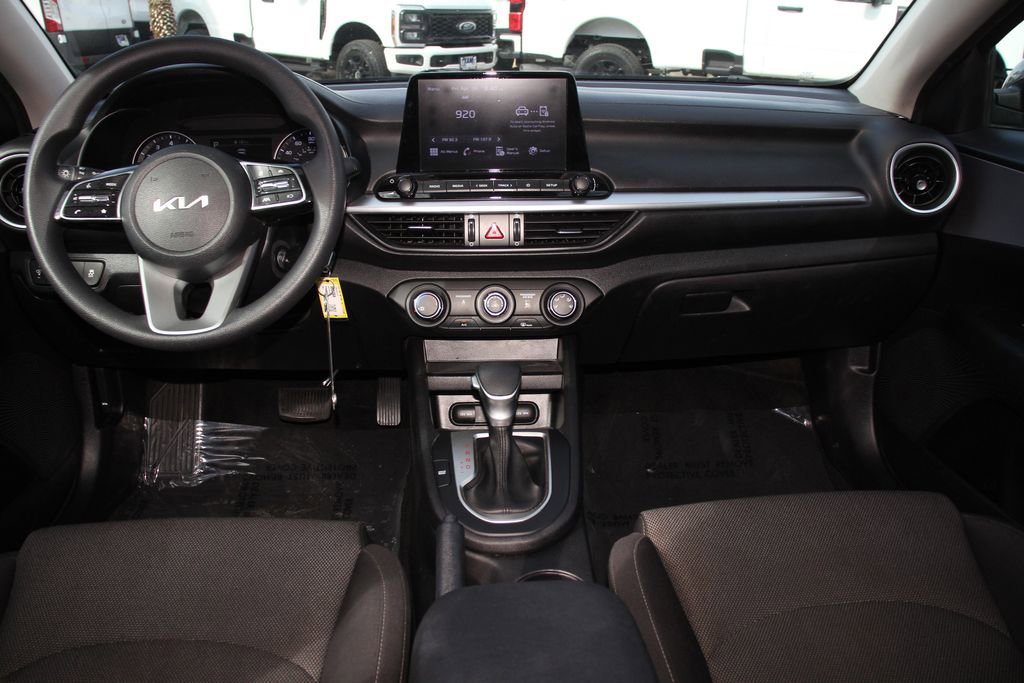 Used 2022 Kia Forte LXS FWD image 20