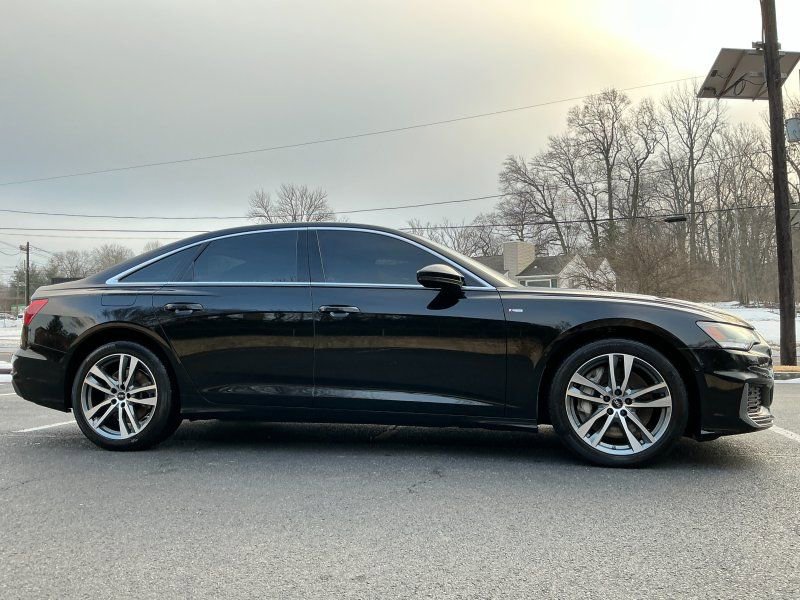 Used 2023 Audi A6 3.0T Premium w/ Convenience Package image 3