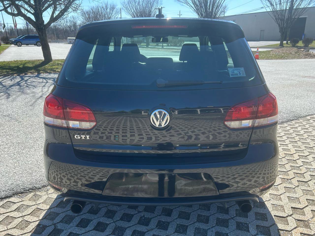 Used 2013 Volkswagen Golf 2-door image 6