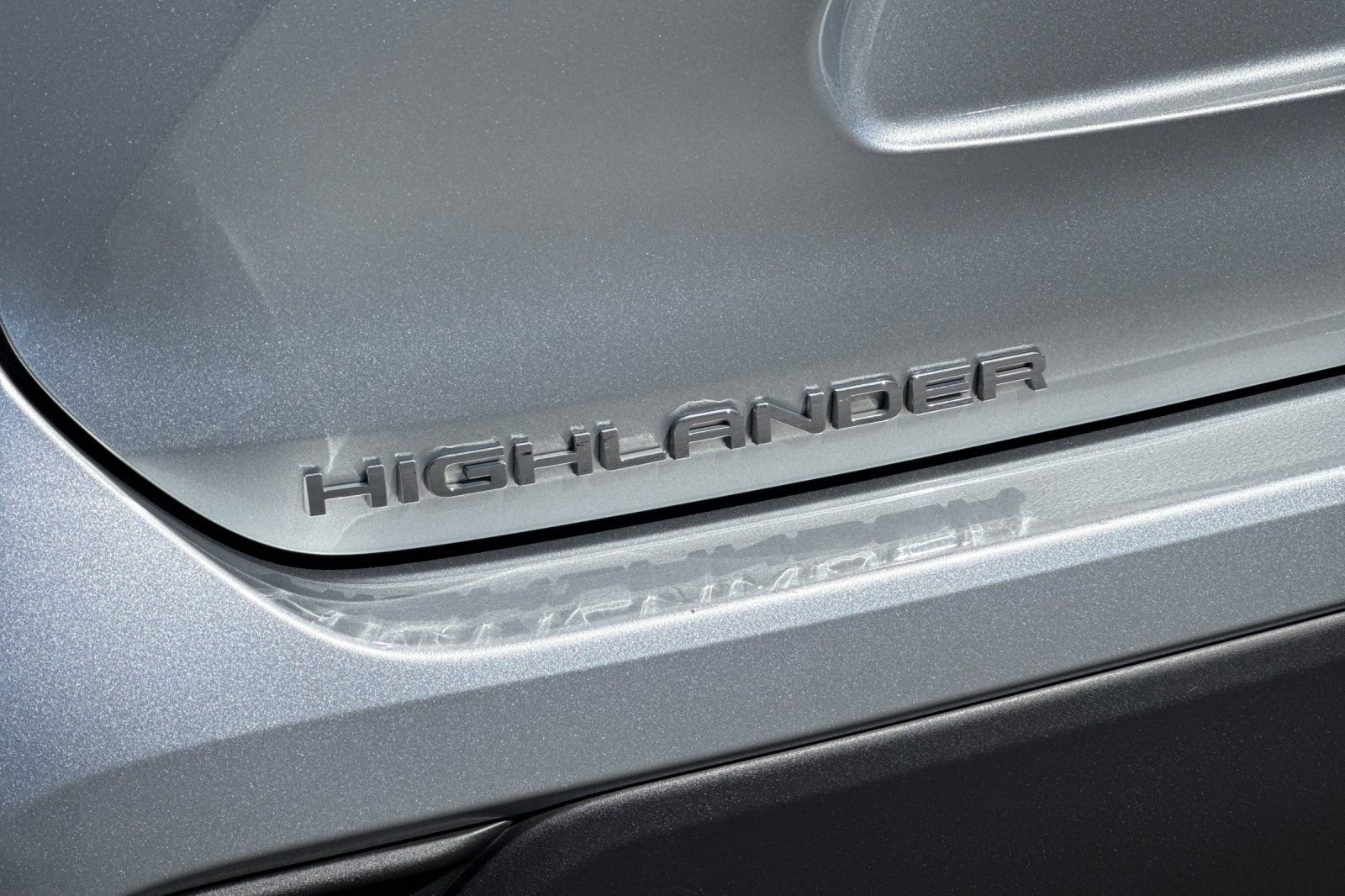 Used 2023 Toyota Highlander XLE image 33