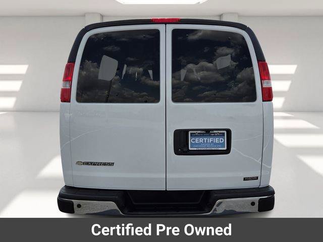 Certified 2024 Chevrolet Express 3500 LT w/ LT Preferred Equipment Group RWD image 3