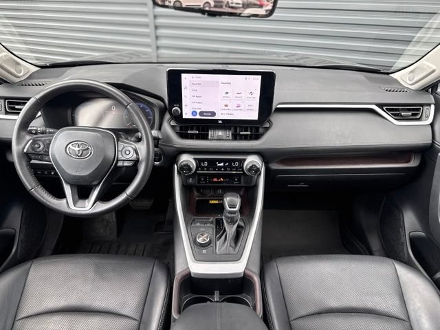 Used 2024 Toyota RAV4 Limited w/ Advanced Technology Package AWD/4WD image 17