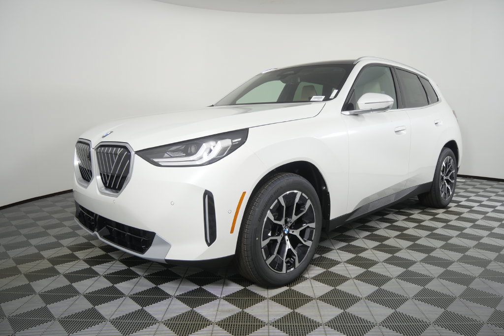New 2026 BMW X3 xDrive30i AWD/4WD image 8