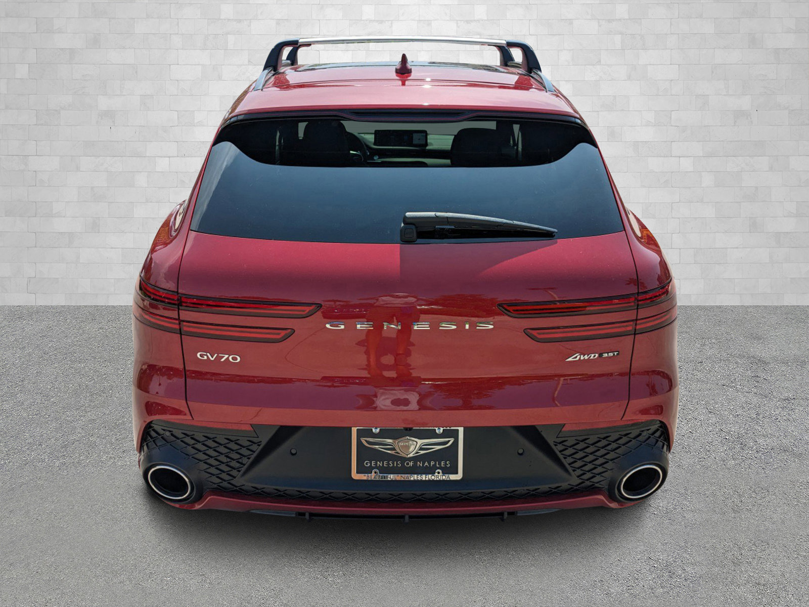 Used 2024 Genesis GV70 3.5T Sport image 3