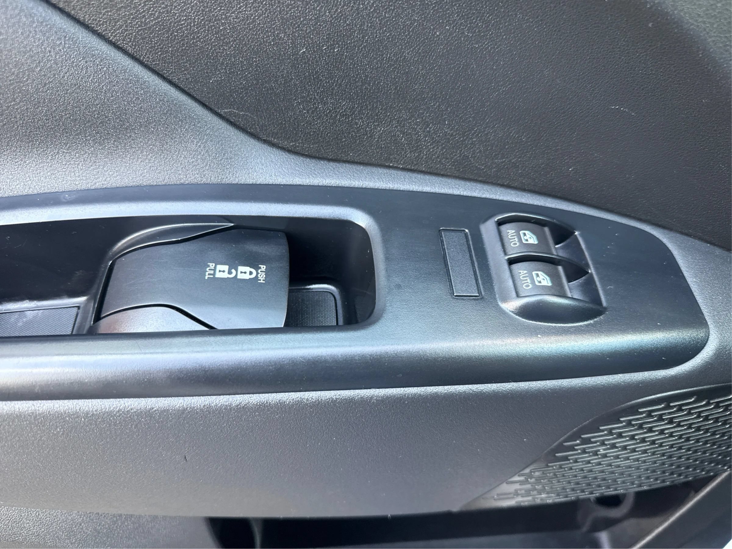 Used 2017 RAM ProMaster City Tradesman w/ Rear Back-up Camera Group FWD image 18