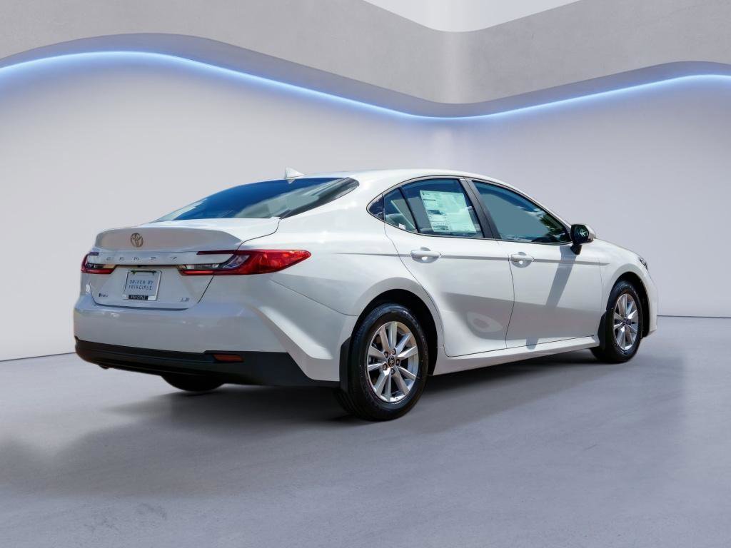 New 2026 Toyota Camry LE image 6