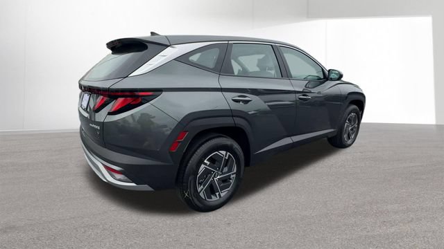 New 2026 Hyundai Tucson Blue SE AWD/4WD image 9