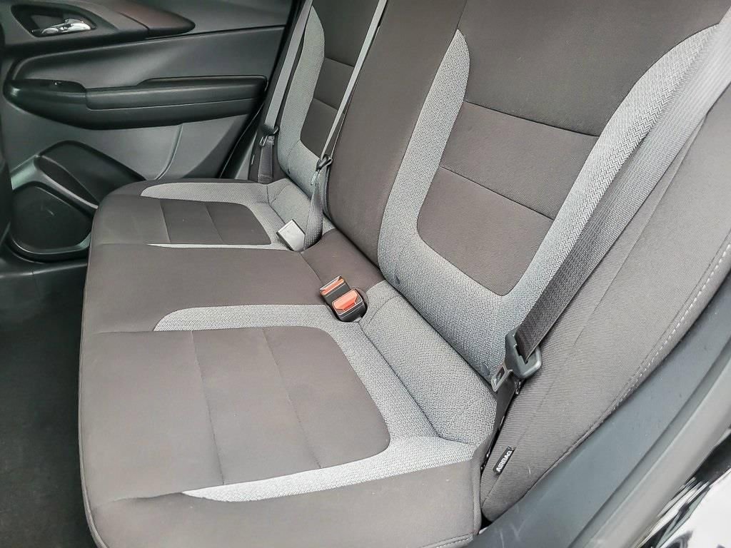 Used 2025 Chevrolet TrailBlazer LT FWD image 10