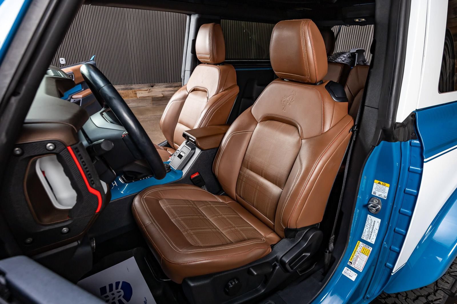 Used 2024 Ford Bronco Heritage Edition AWD/4WD image 37