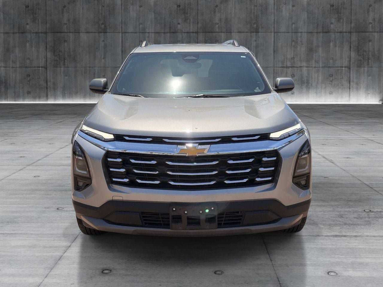 Used 2025 Chevrolet Equinox LT w/ Convenience Package II AWD/4WD image 8