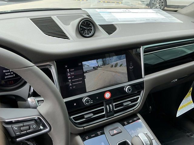 New 2025 Porsche Macan image 25