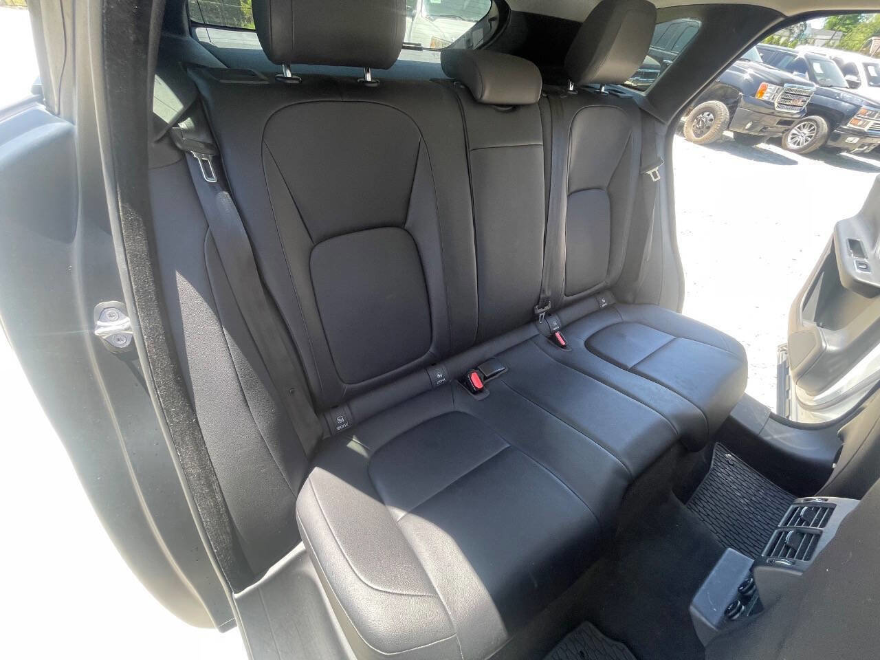 Used 2018 Jaguar F-PACE Premium AWD/4WD image 26