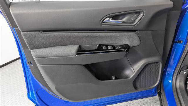 Used 2024 Honda Prologue EX image 13