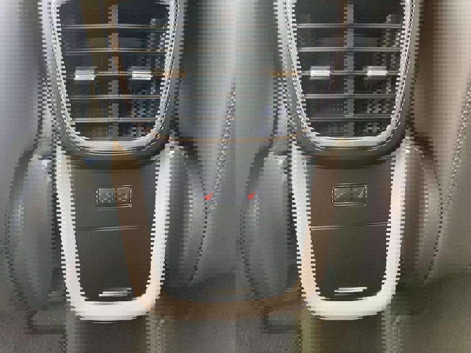 Used 2019 Lincoln Nautilus Select image 19