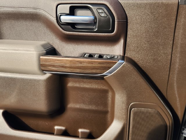 Certified 2022 Chevrolet Silverado 1500 LT RWD image 22