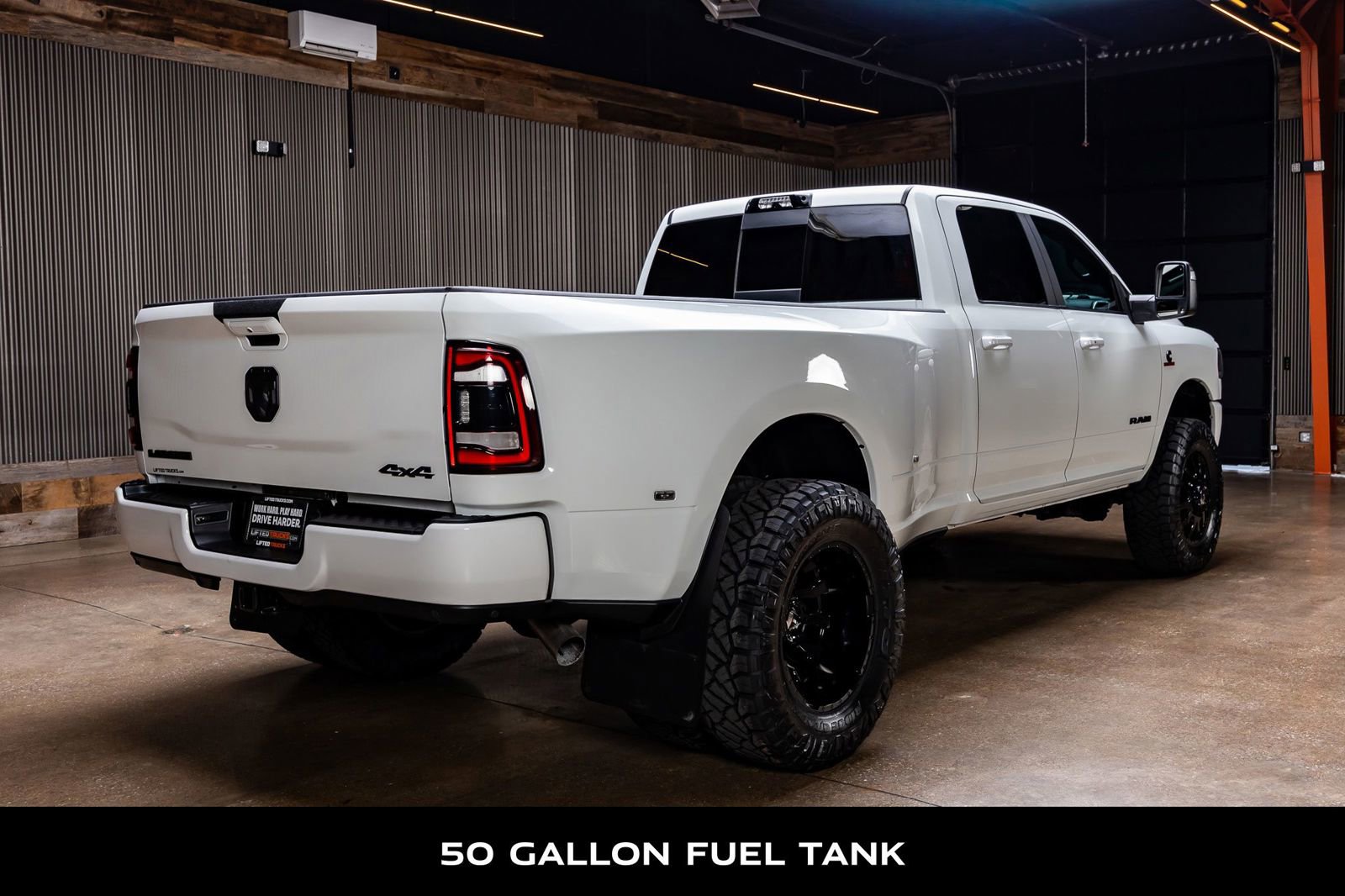 Used 2024 RAM 3500 Laramie w/ Night Edition AWD/4WD image 10