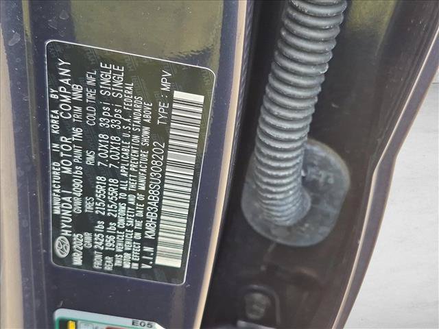 Used 2025 Hyundai Kona SEL FWD image 22
