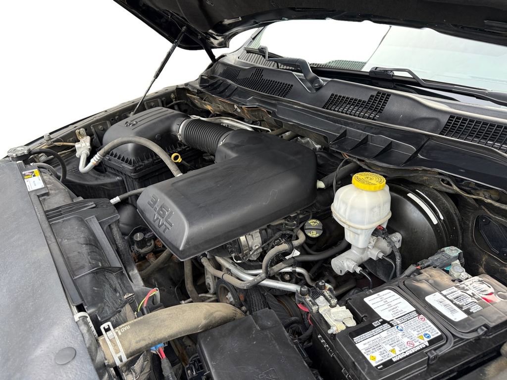 Used 2019 RAM 1500 Express w/ Wheel & Sound Group AWD/4WD image 27