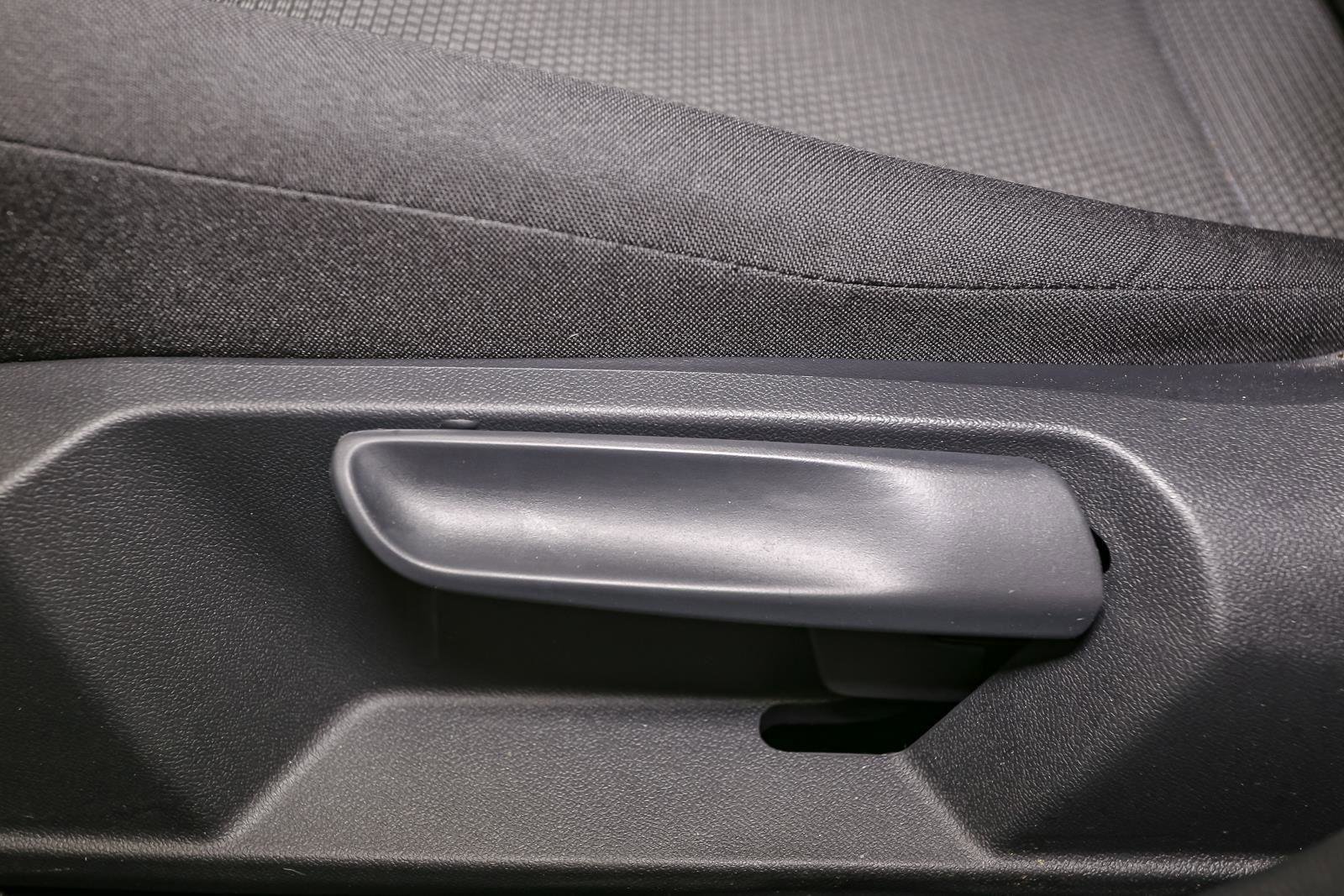 Certified 2021 Volkswagen Jetta S w/ Driver Assistance Package image 38