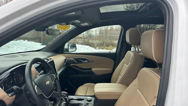 Certified 2023 Chevrolet Traverse Premier image 18