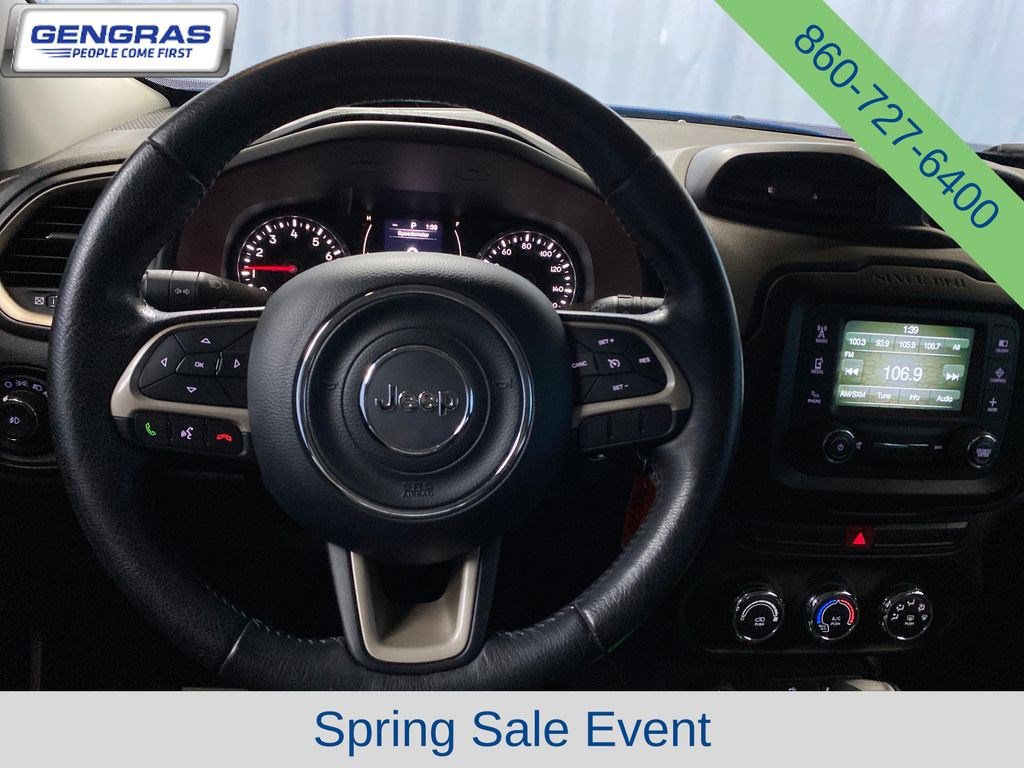 Used 2015 Jeep Renegade Latitude AWD/4WD image 20