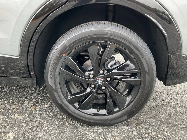 New 2026 Buick Encore GX Sport Touring w/ Advanced Technology Package FWD image 24