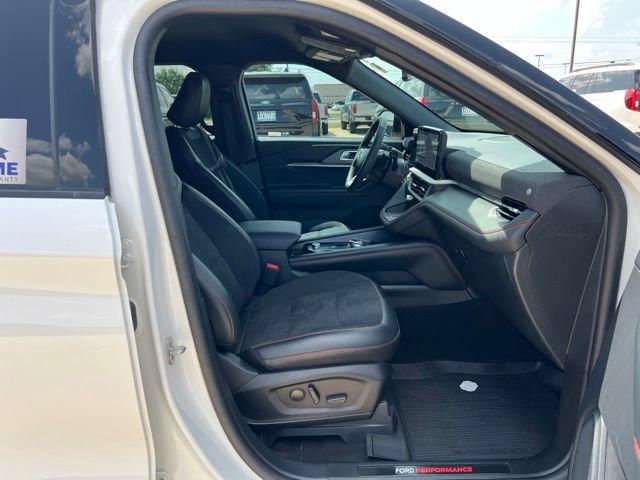 Used 2025 Ford Explorer ST RWD image 38