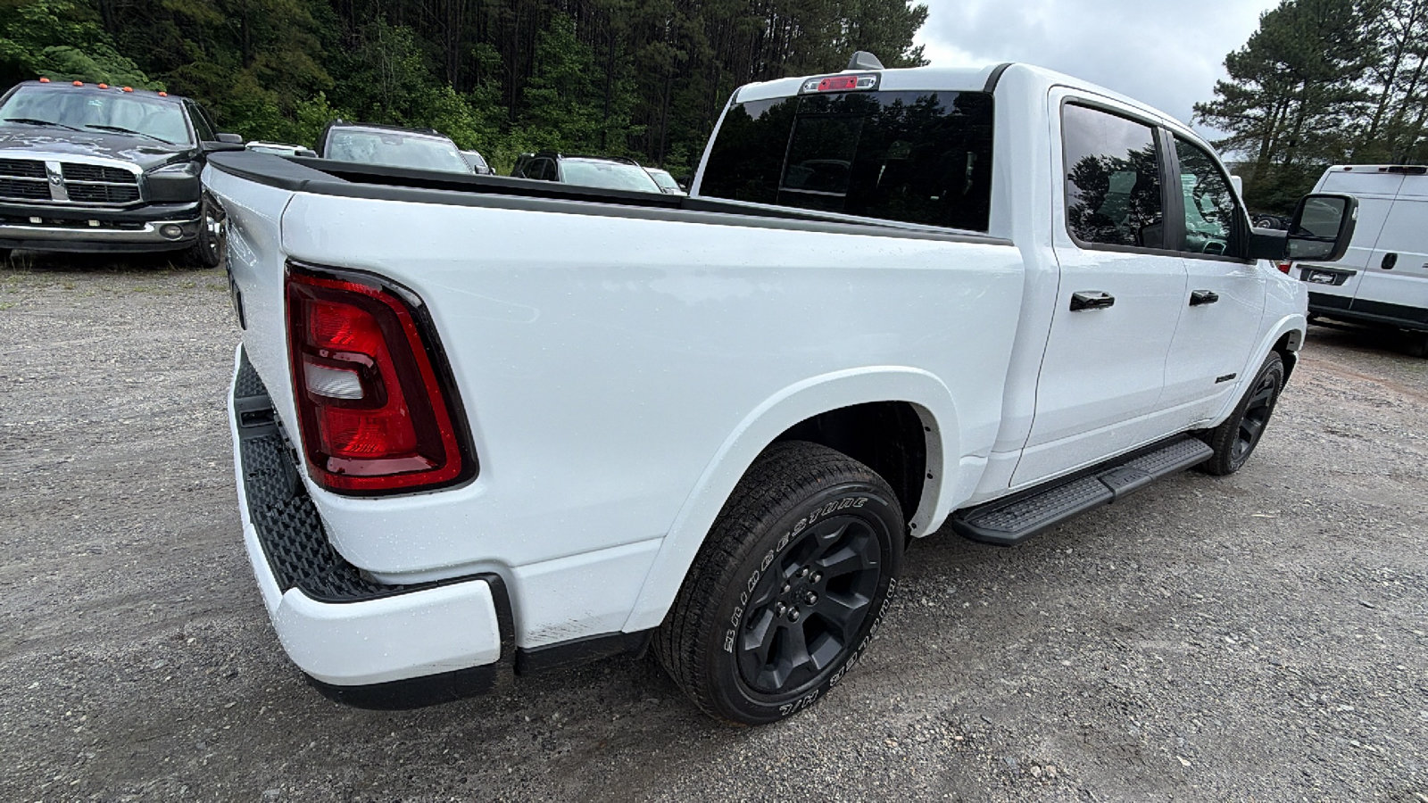 Used 2025 RAM 1500 Big Horn AWD/4WD image 8
