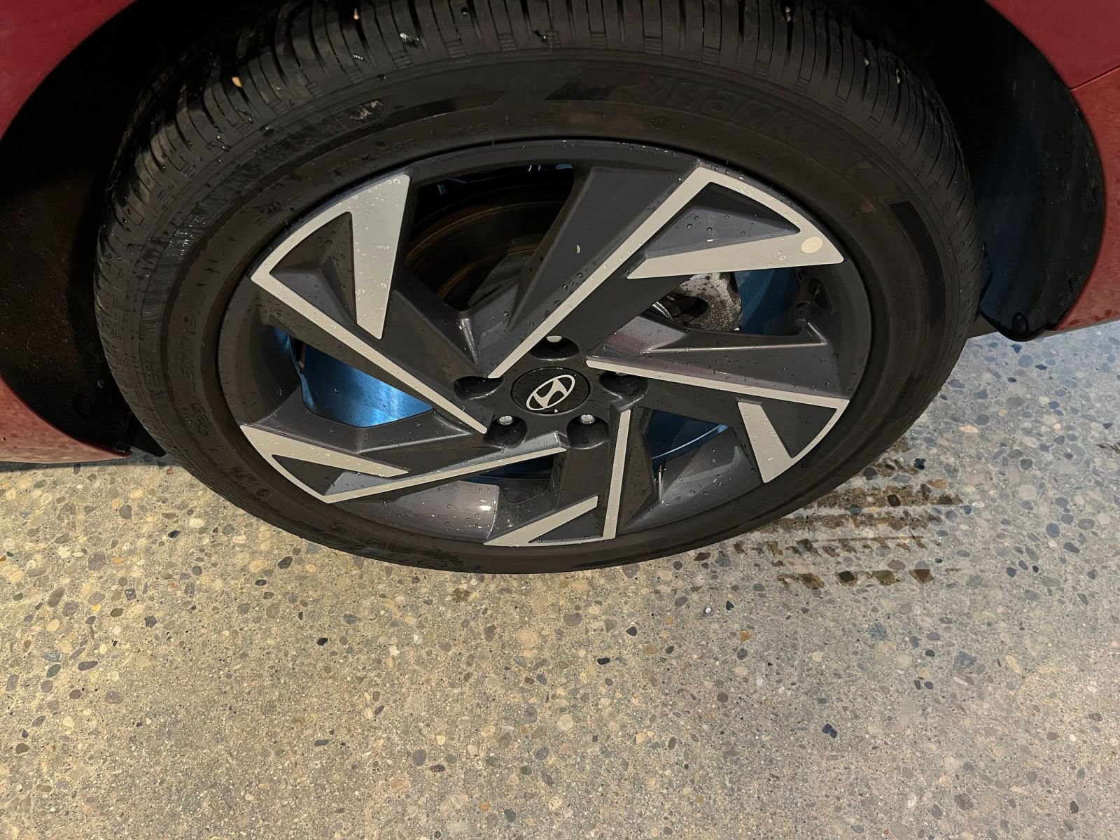 Used 2025 Hyundai Elantra SEL image 31