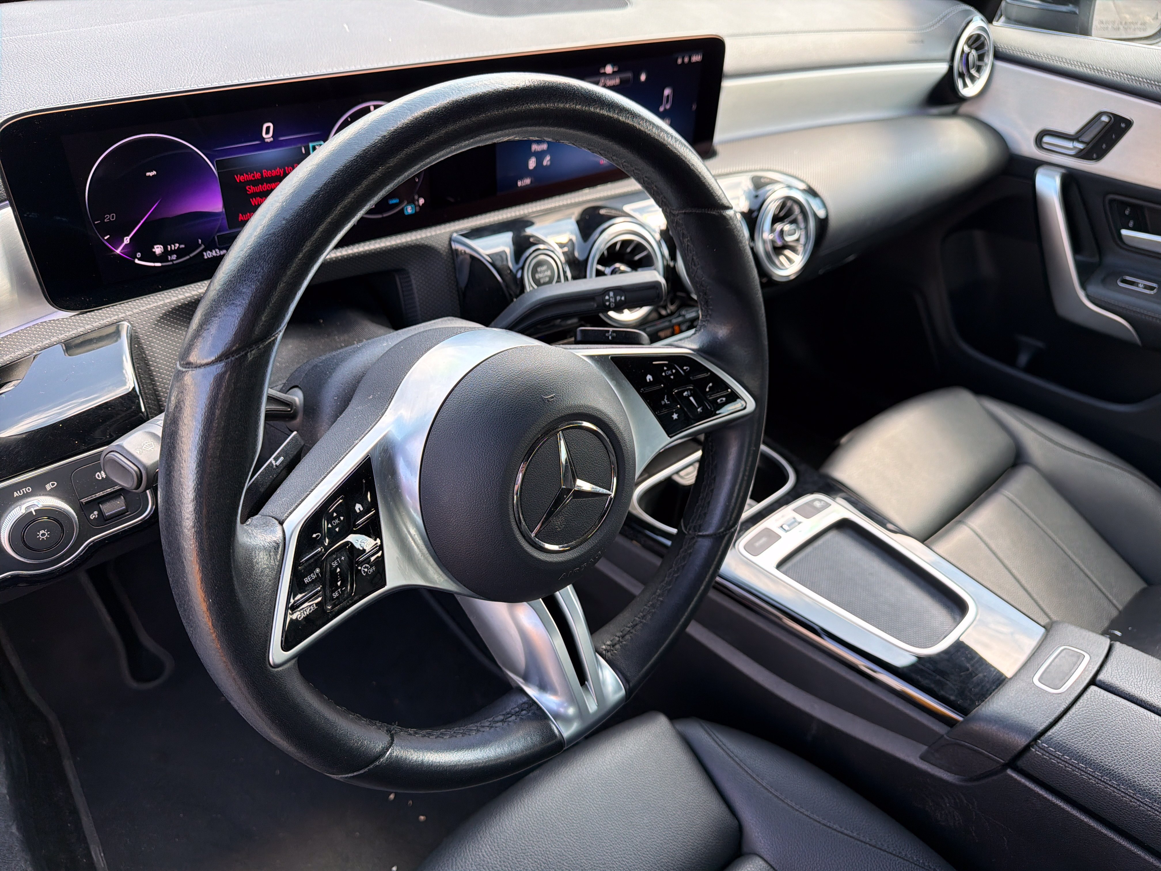 Used 2025 Mercedes-Benz CLA 250 image 21