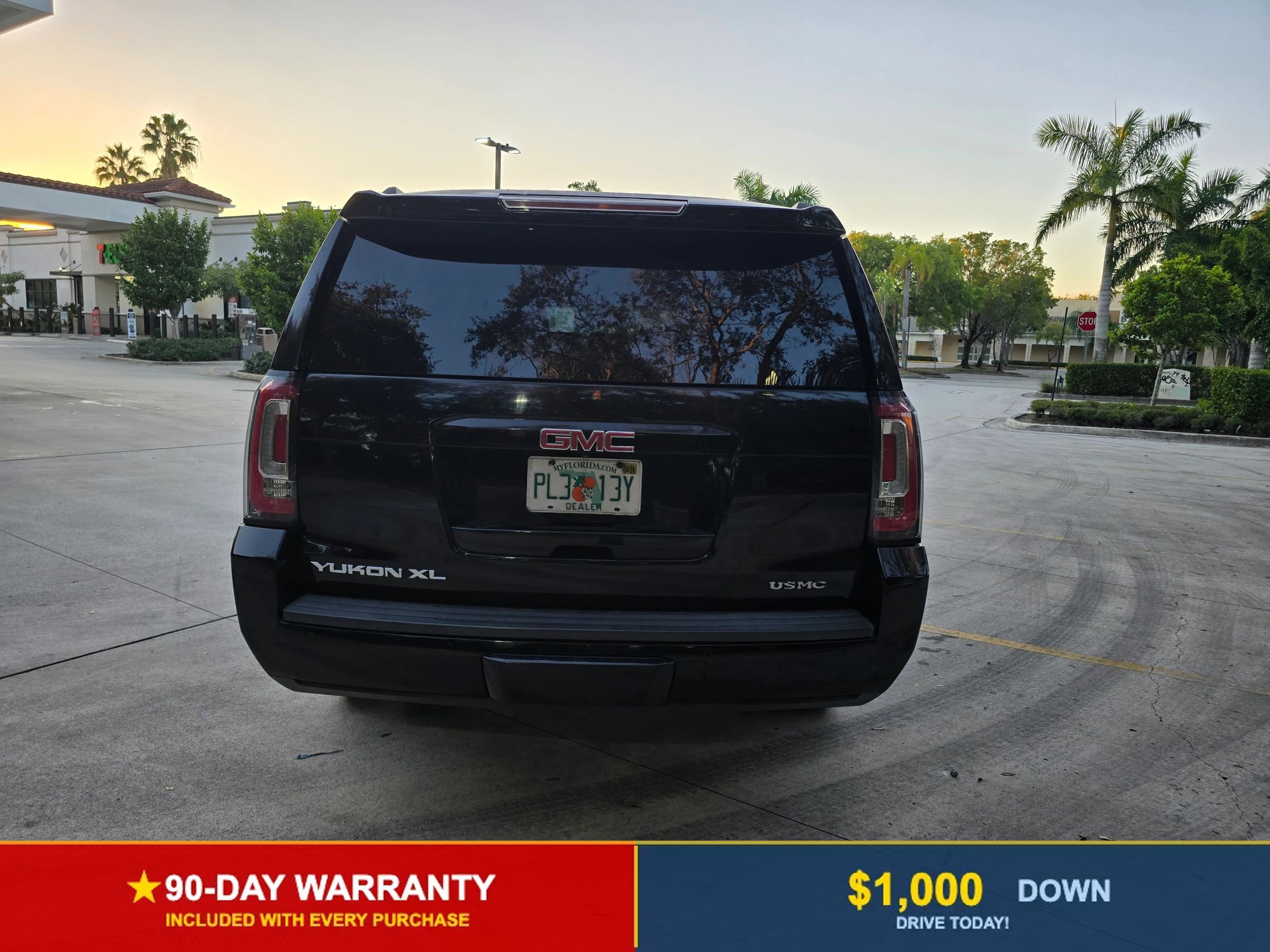 Used 2017 GMC Yukon XL SLT image 5