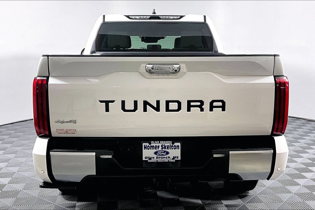 Used 2024 Toyota Tundra Limited w/ Power Package AWD/4WD image 4