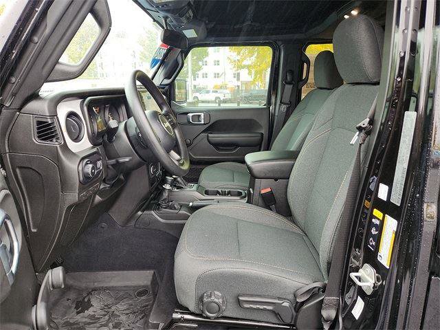 Used 2024 Jeep Wrangler Sport image 13