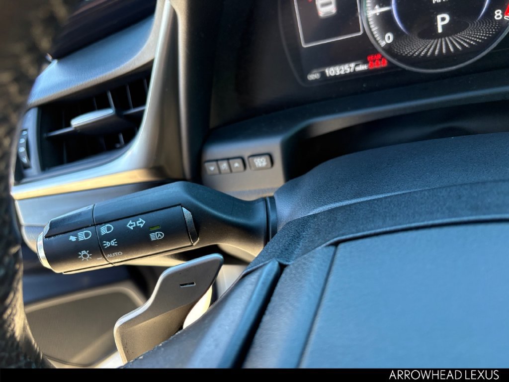 Used 2019 Lexus ES 350 w/ Premium Package FWD image 22
