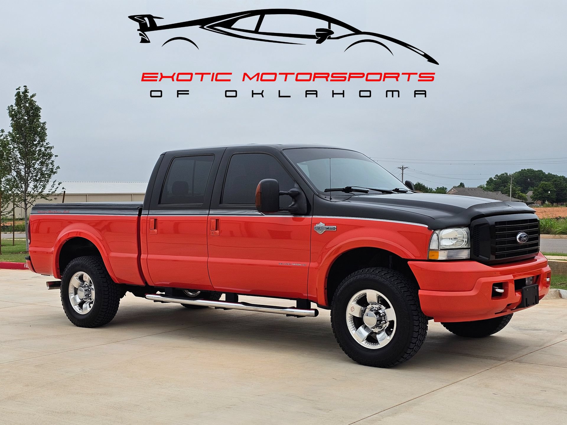 Used 2004 Ford F250 Harley-Davidson AWD/4WD image 1