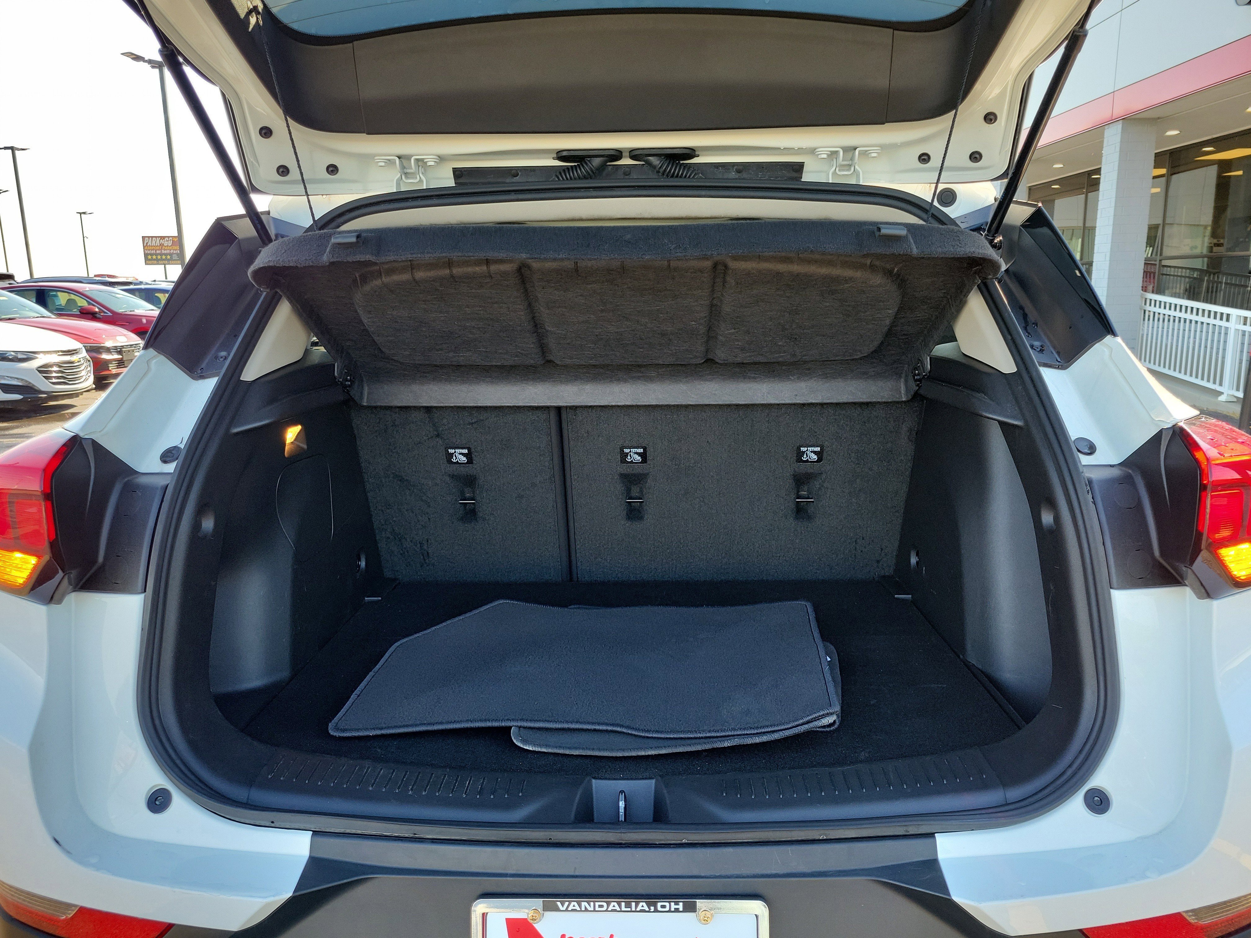 Used 2024 Buick Encore GX Preferred FWD image 8