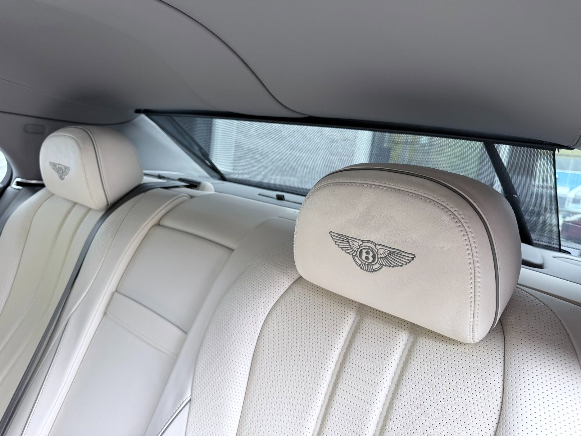 Used 2015 Bentley Flying Spur V8 AWD/4WD image 23