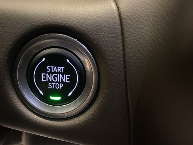 Certified 2024 GMC Yukon XL SLT image 19