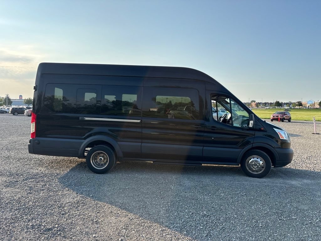 Used 2017 Ford Transit 350 XLT RWD image 12