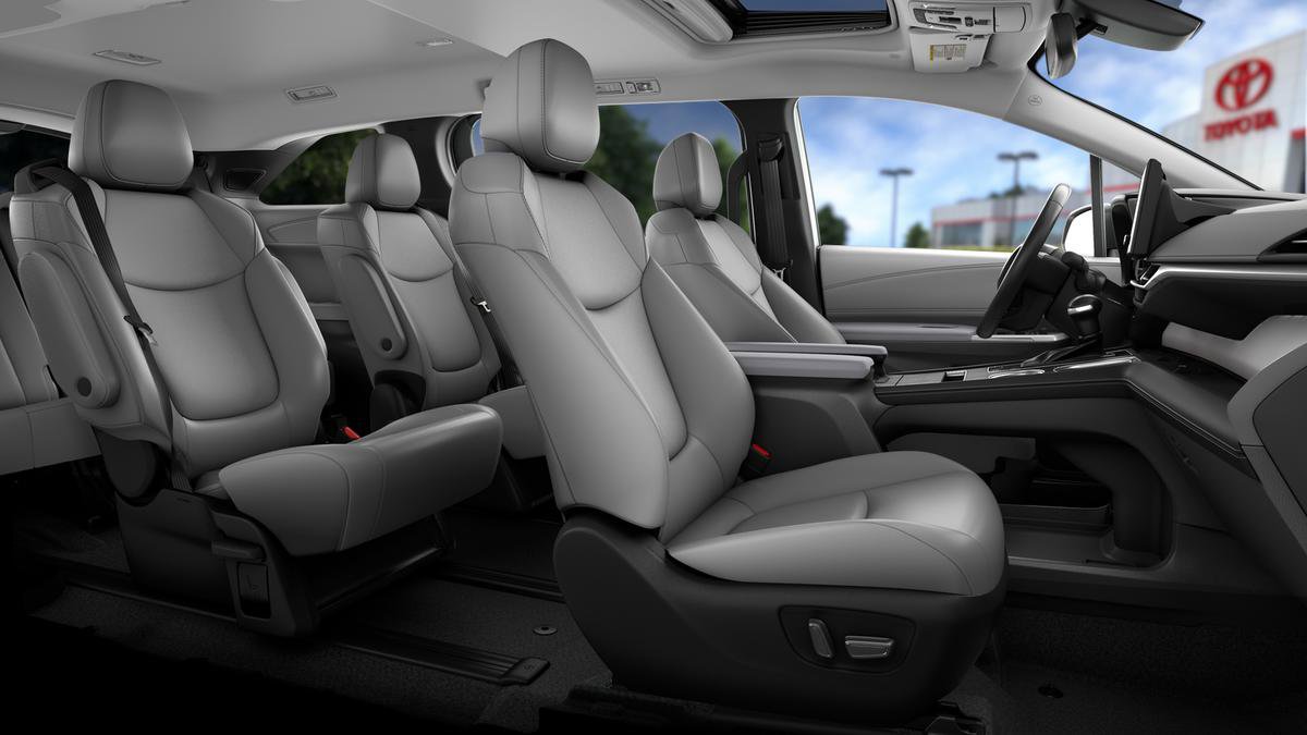 New 2025 Toyota Sienna XLE image 68