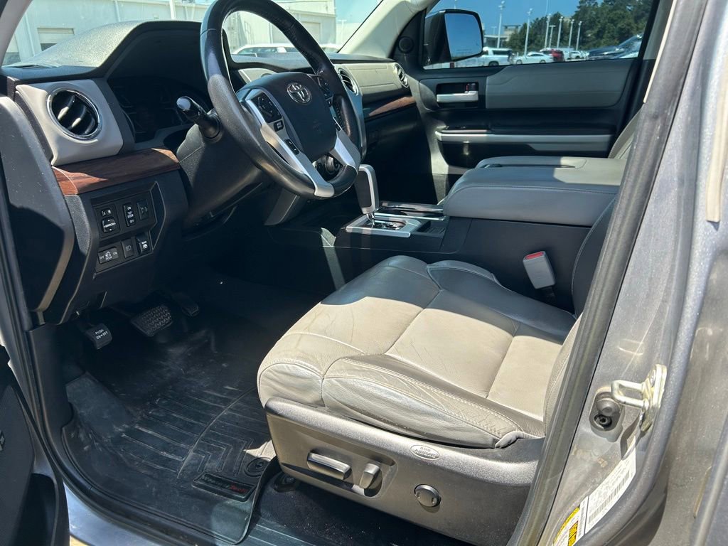 Used 2020 Toyota Tundra Limited w/ Limited Premium Package AWD/4WD image 12