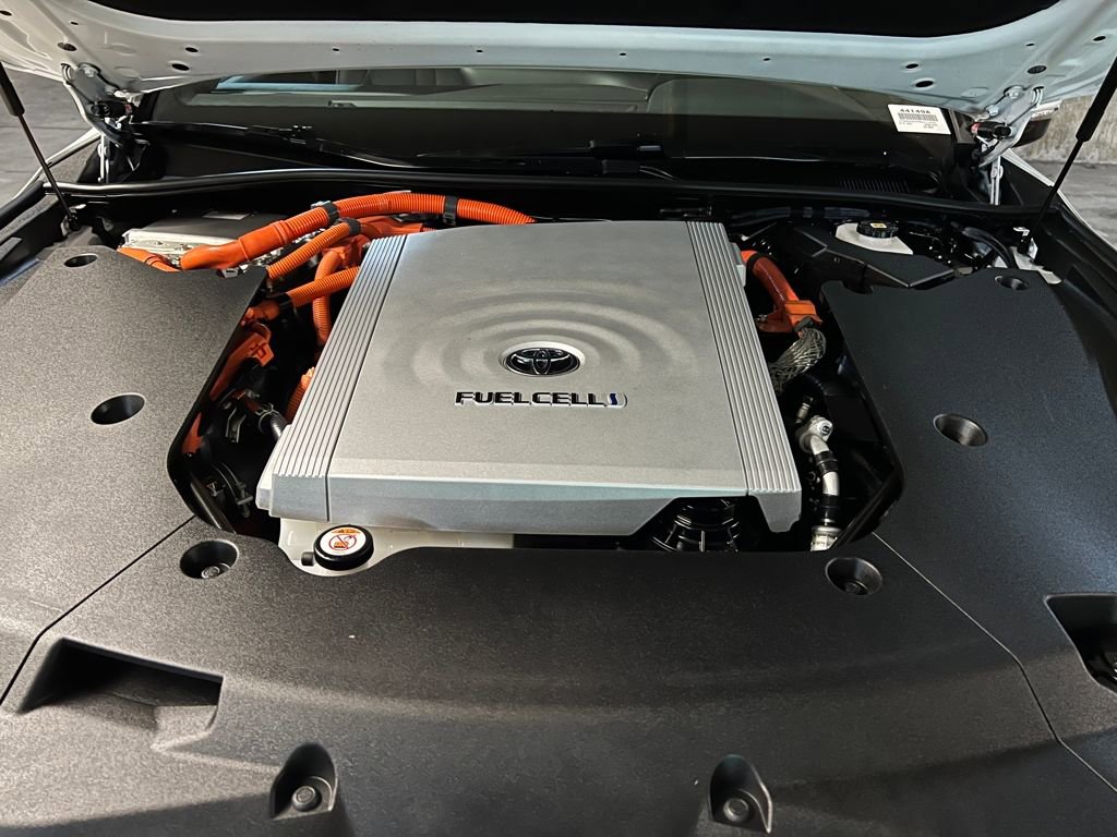 Certified 2024 Toyota Mirai XLE image 42