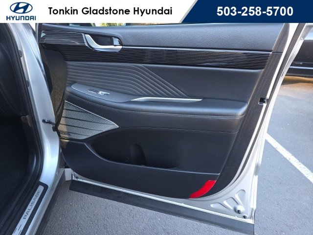 Used 2024 Hyundai Palisade Calligraphy image 21