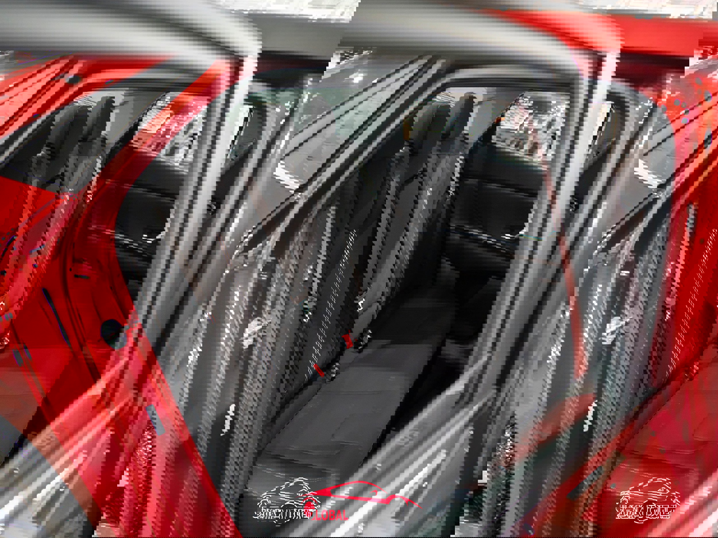 Used 2025 Hyundai Elantra SEL image 18