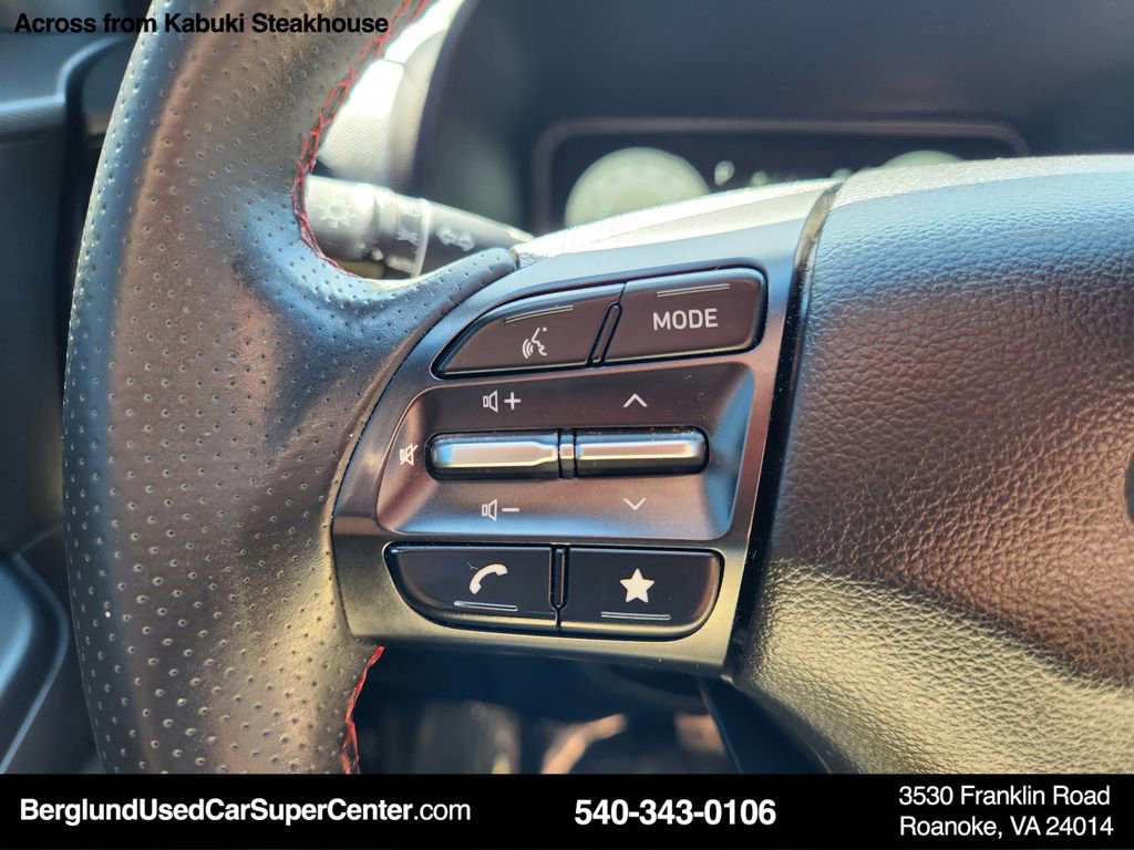 Used 2022 Hyundai Kona N Line image 33