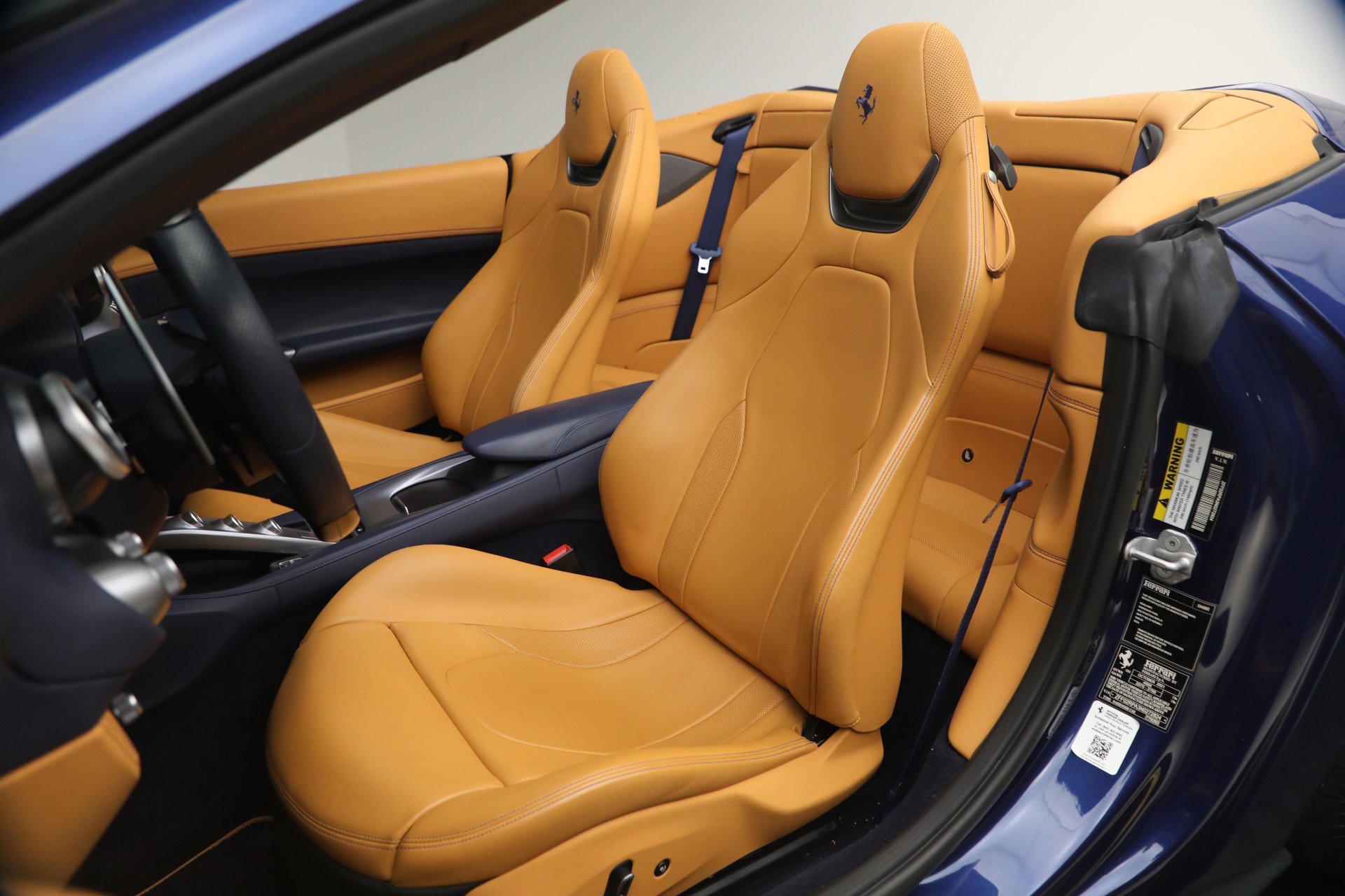 Certified 2022 Ferrari Portofino M image 15