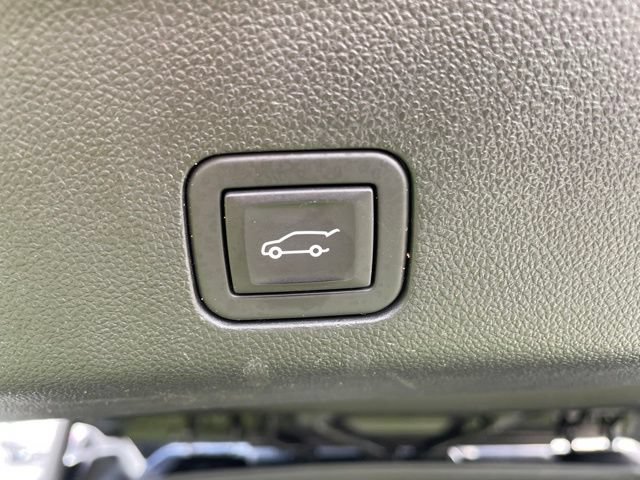 Used 2024 Chevrolet Tahoe LT AWD/4WD image 7