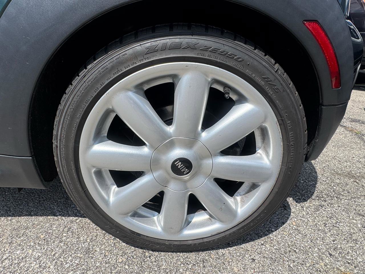 Used 2009 MINI Cooper S FWD image 23