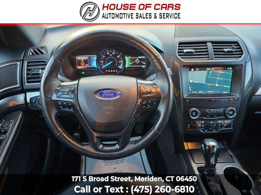Used 2019 Ford Explorer XLT w/ Equipment Group 202A AWD/4WD image 24
